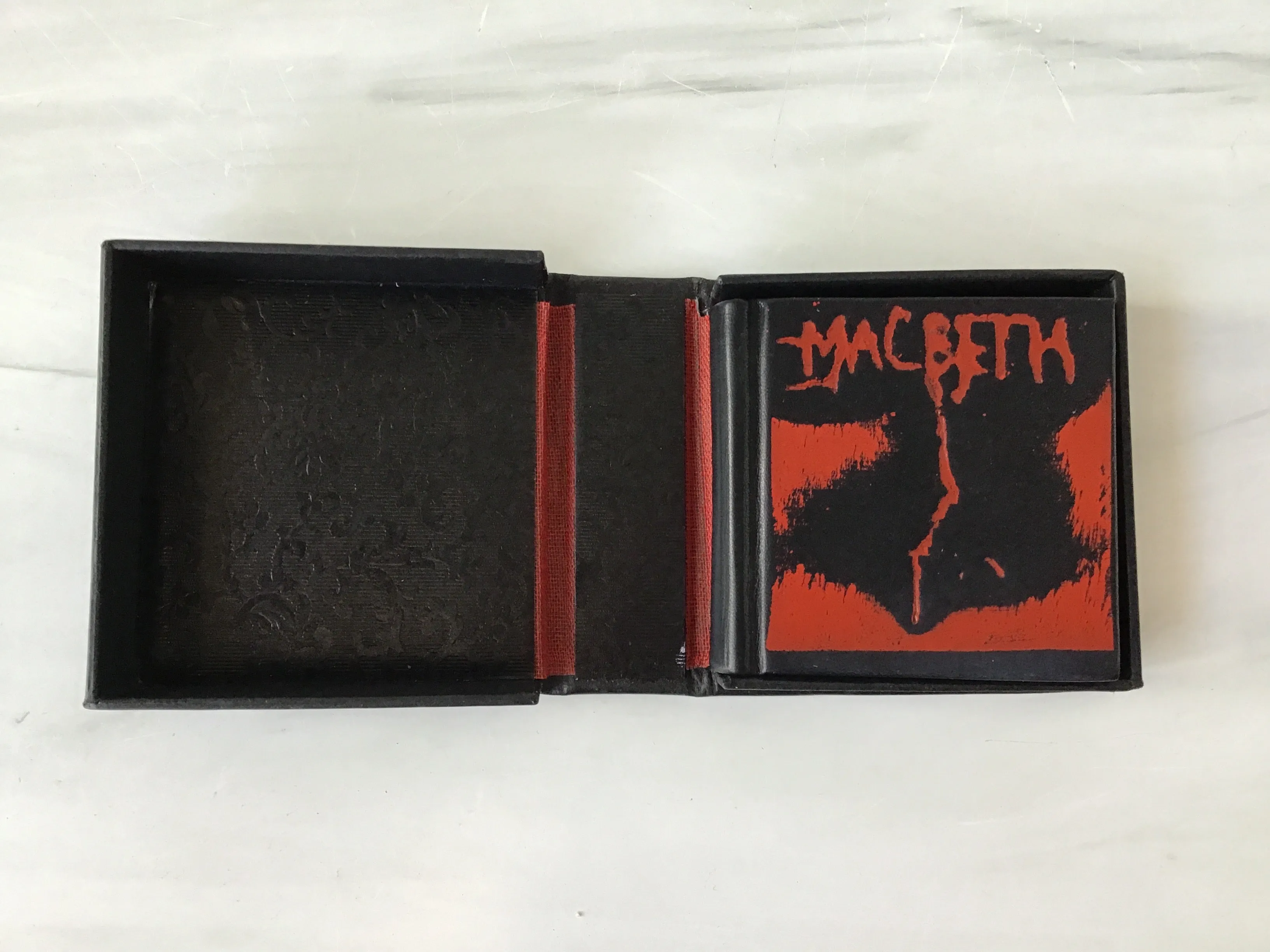 -Macbeth mini book*