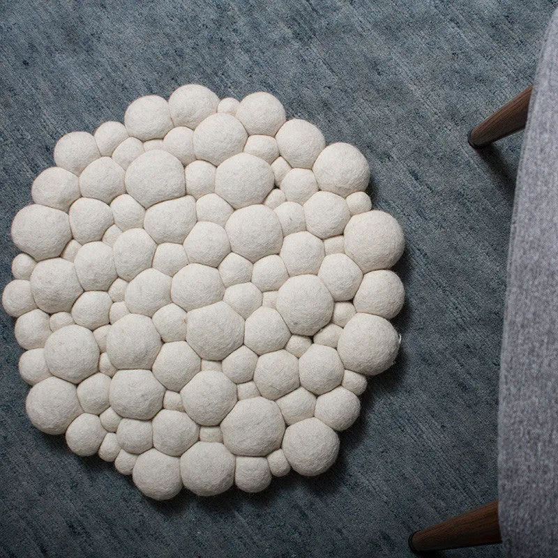 Antarctica Pebble Felt Ball Rug