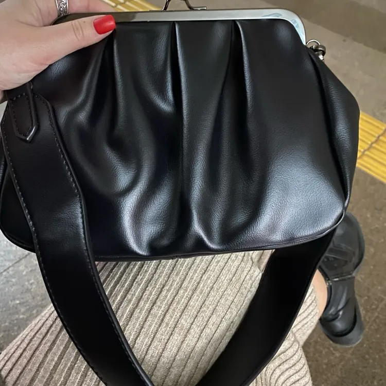 Big Deal Shoulder Bag