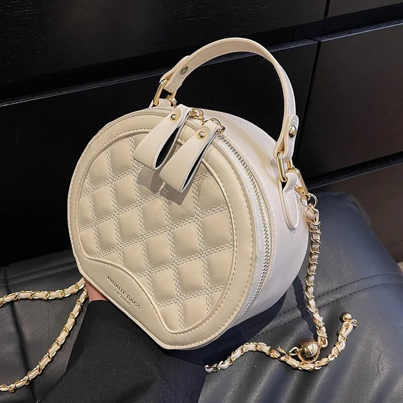 Circular Chain Quilted Bag