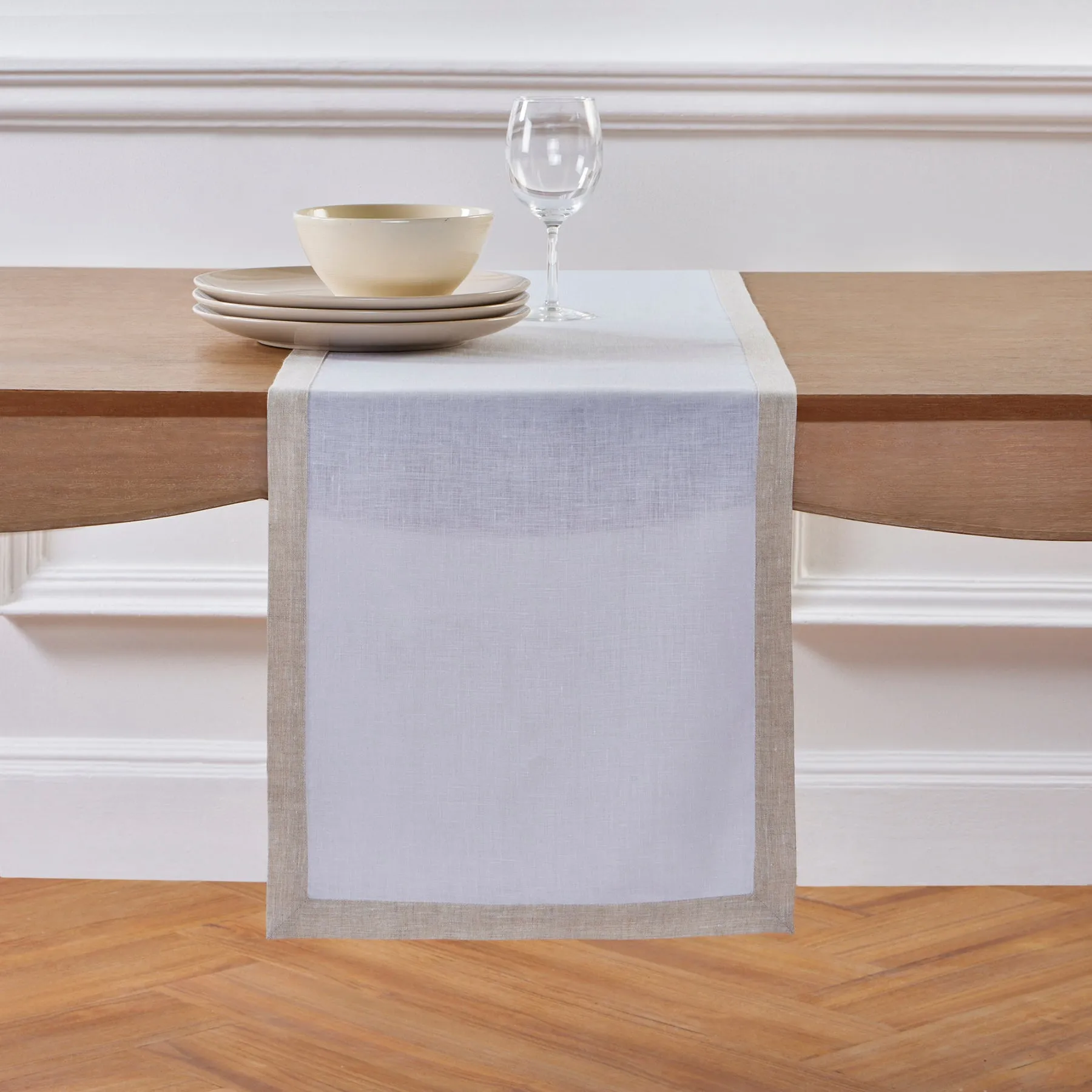 Classic Table Runner