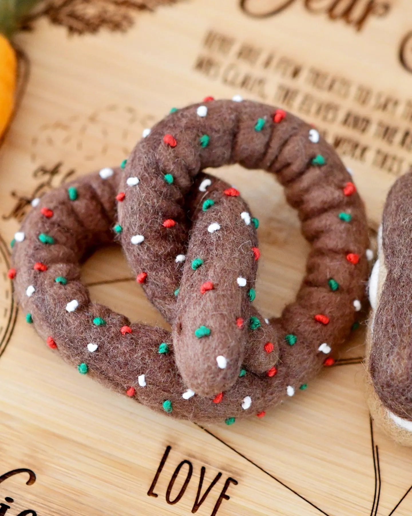 Felt Chocolate Pretzel