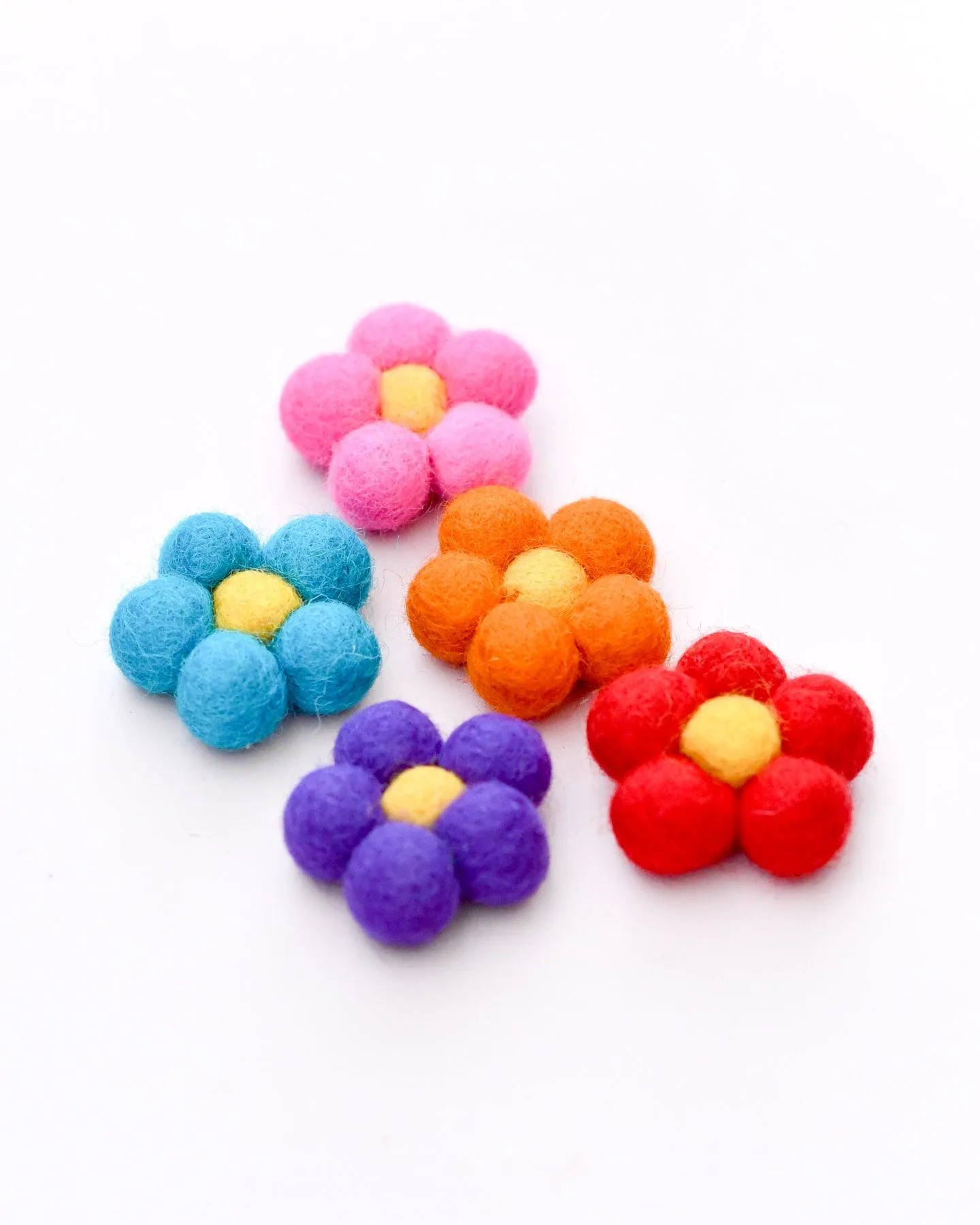 Felt Daisy Flowers (Bright Colours) - 5 Flowers