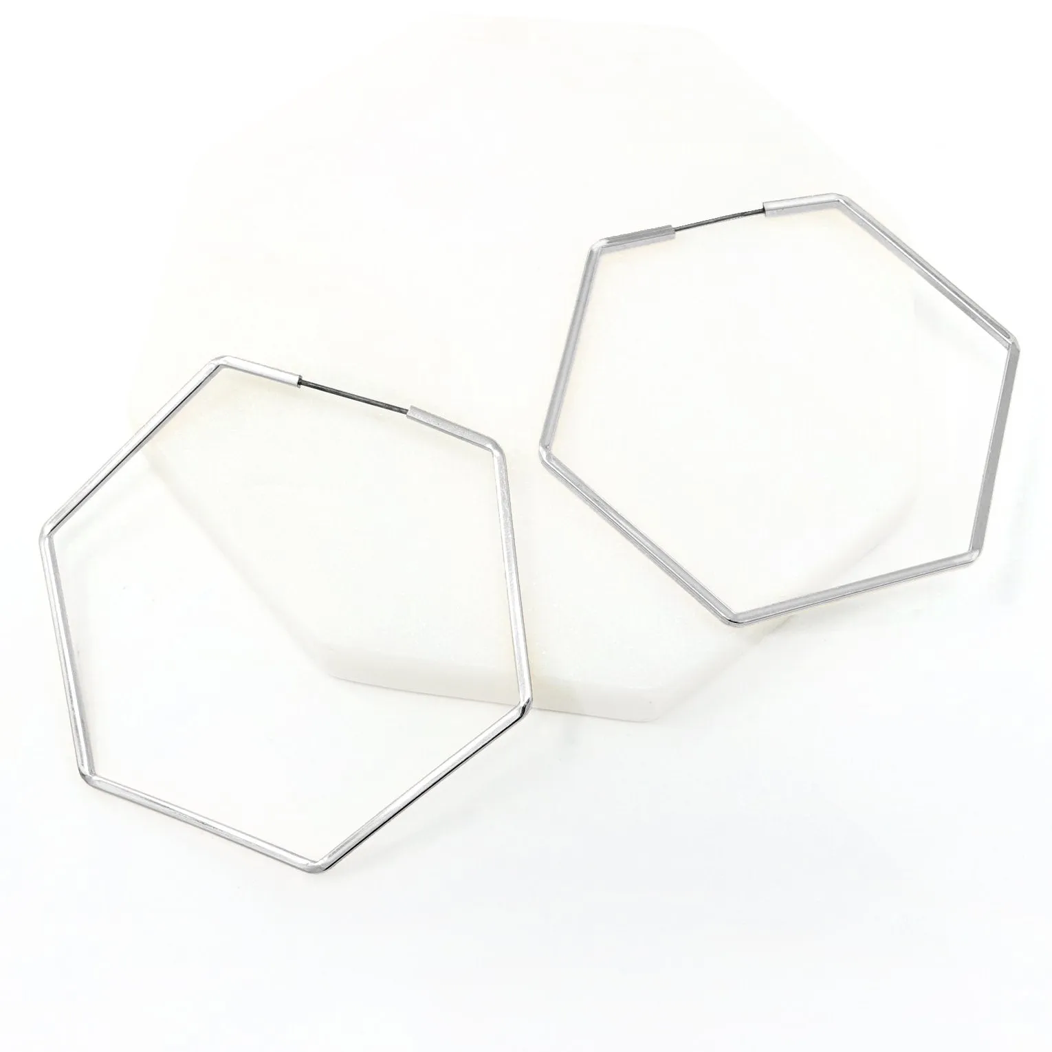 Lightweight Hexagon Hoops