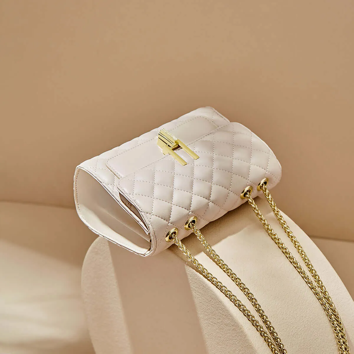 Miranda Timeless Quilted Shoulder Bag