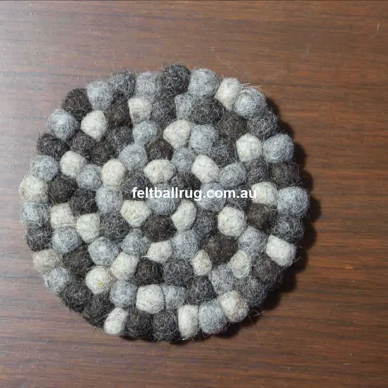 Natural Felt Ball Coaster