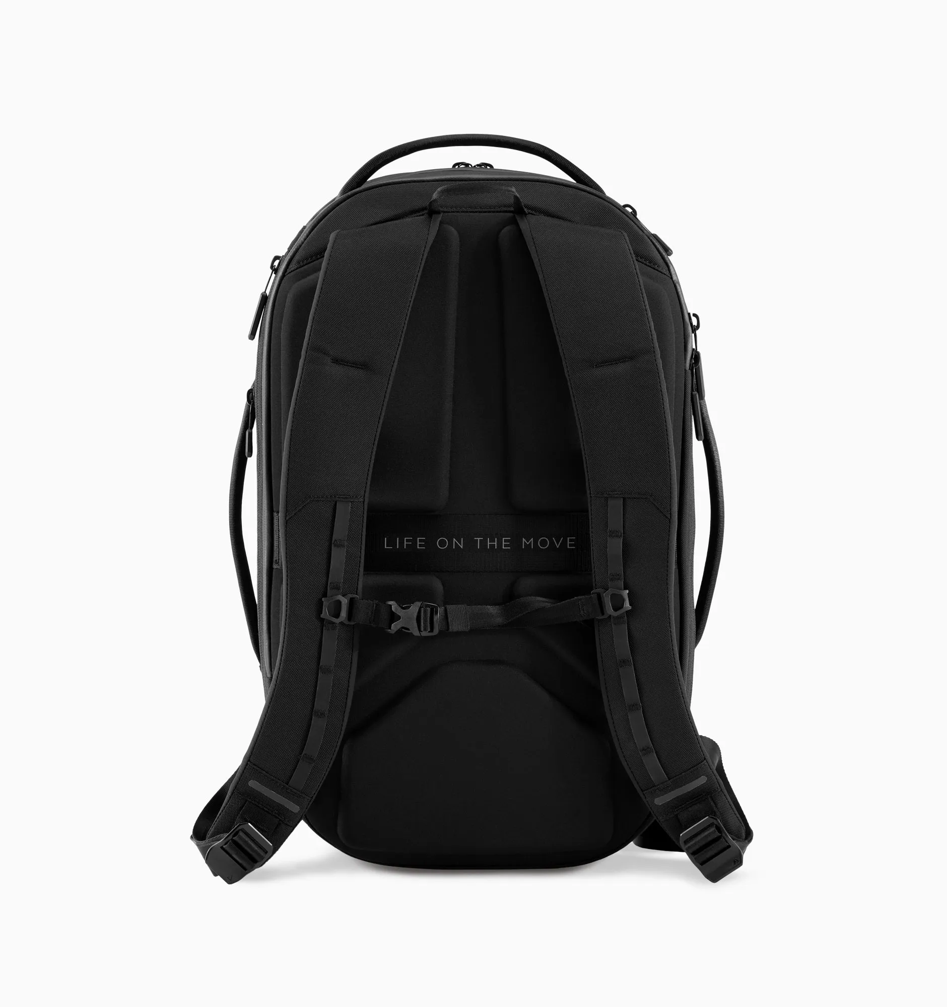 Nomatic Navigator Backpack