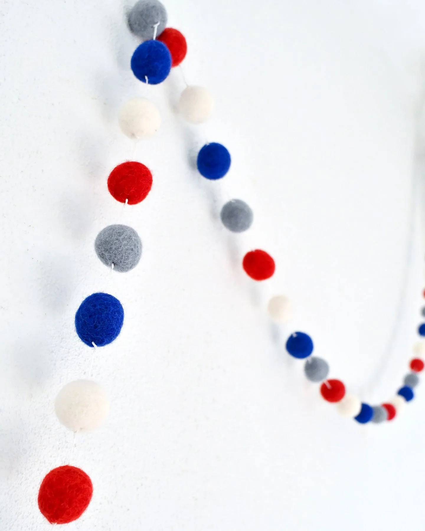 Pompom Felt Ball Garland - Nautical