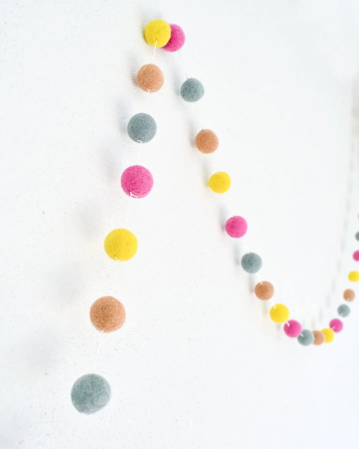 Pompom Felt Ball Garland - Sherbet