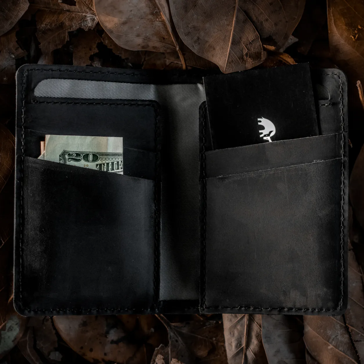 The Messenger Wallet - BLACK EDITION