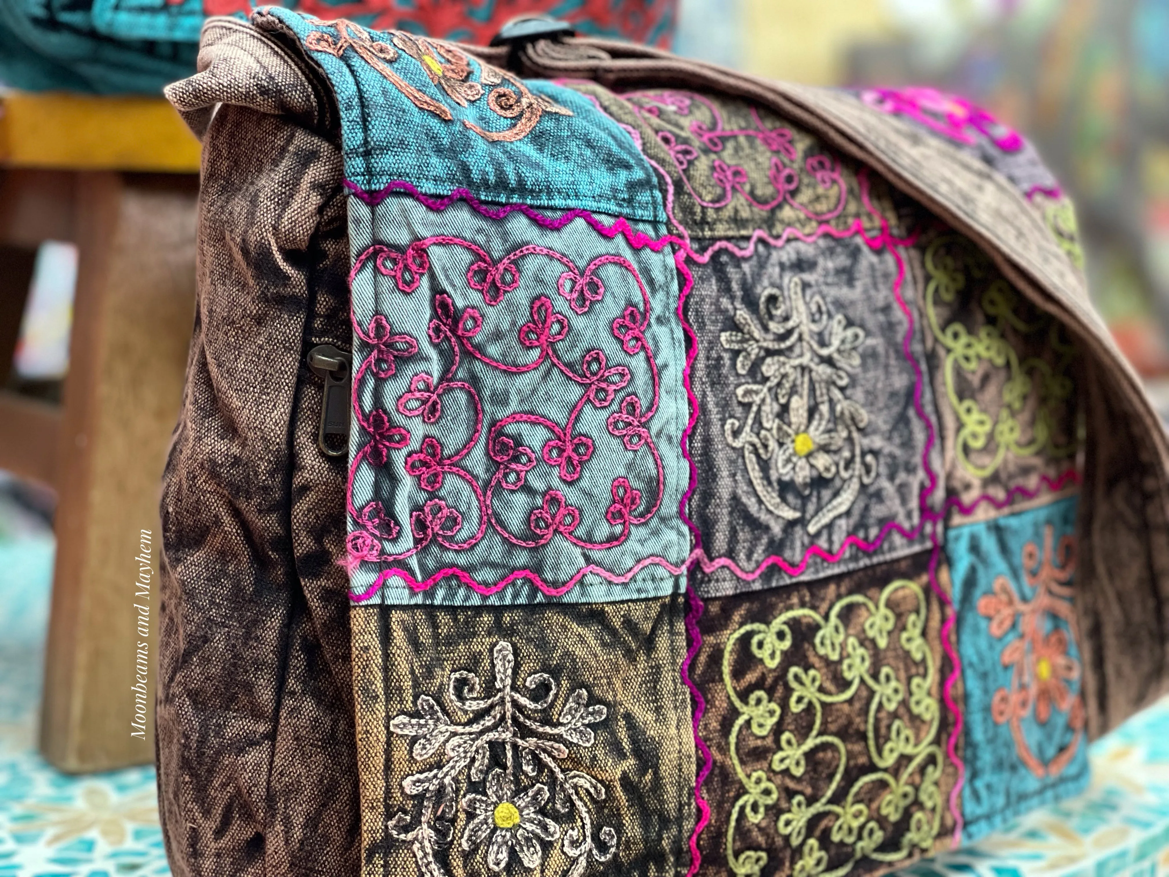 URBAN MAUVE FOLK ART SATCHEL /SHOULDER BAG