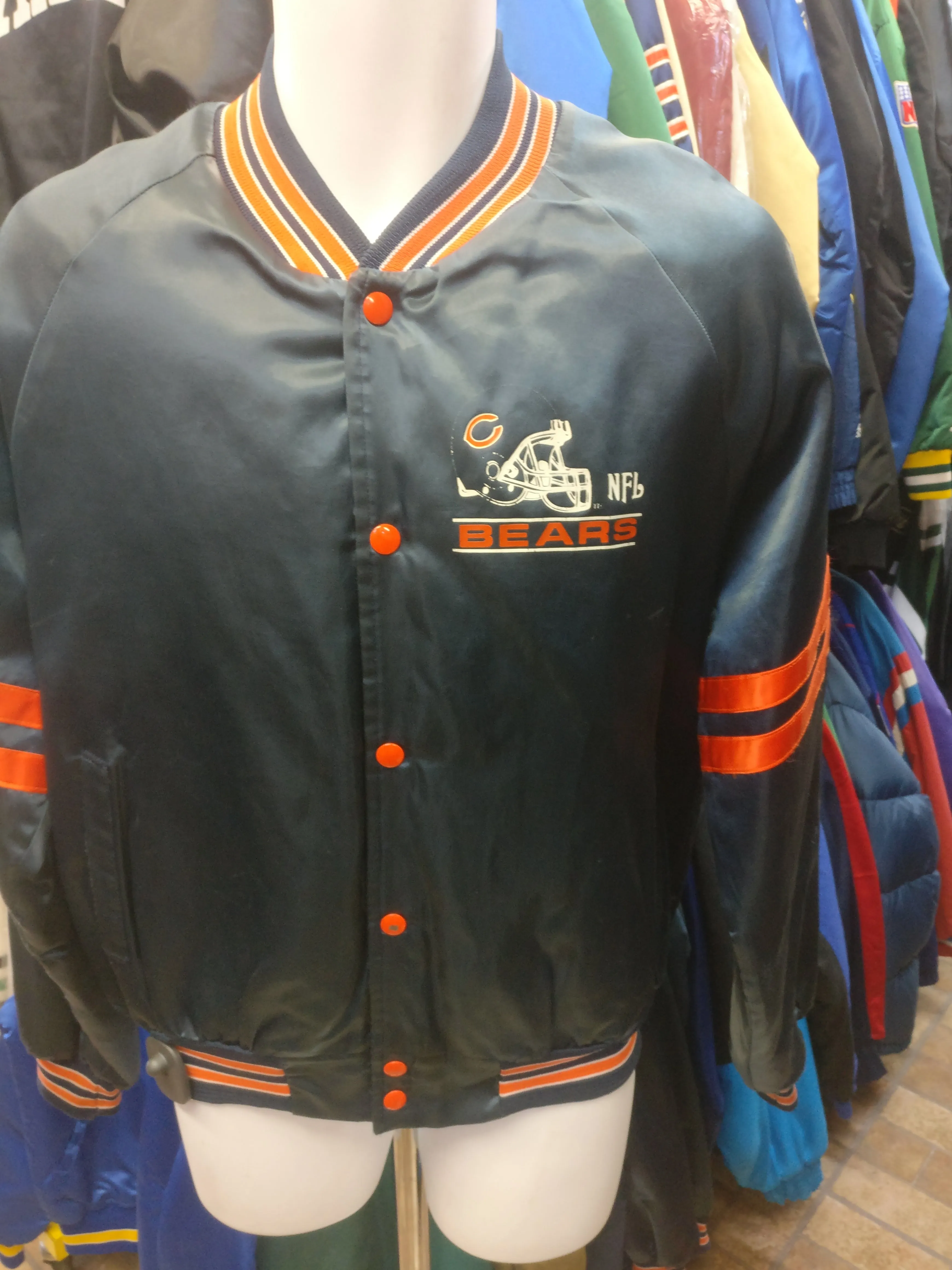 Vintage 80s CHICAGO BEARS NFL Chalk Line Back Print Nylon Jacket M